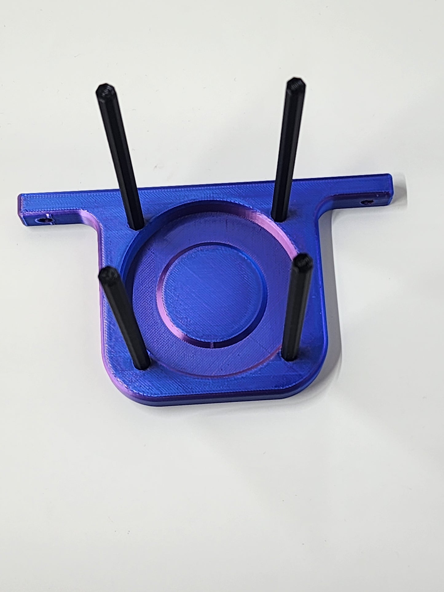Can wall mount